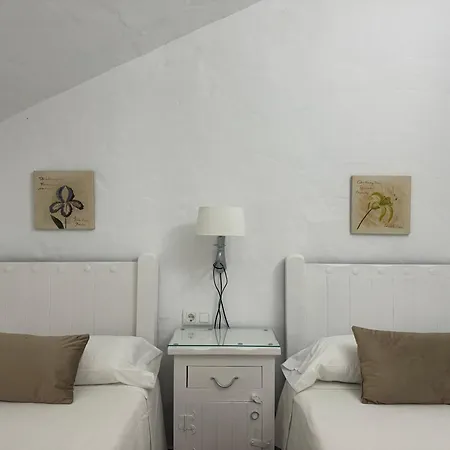 Dehesa Roche Viejo Country house