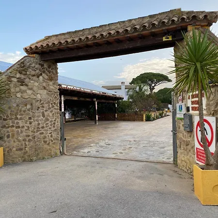 Country house Dehesa Roche Viejo