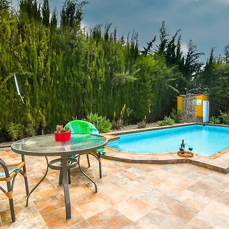 Country house Dehesa Roche Viejo